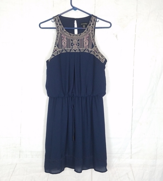 Jodi Kristopher sleeveless tie waist embroidered dress - Picture 1 of 8